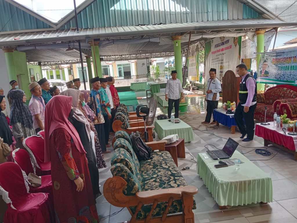 Jamaah Haji Indonesia Diajarkan Senam Haji untuk Menjaga&nbsp;Kebugaran