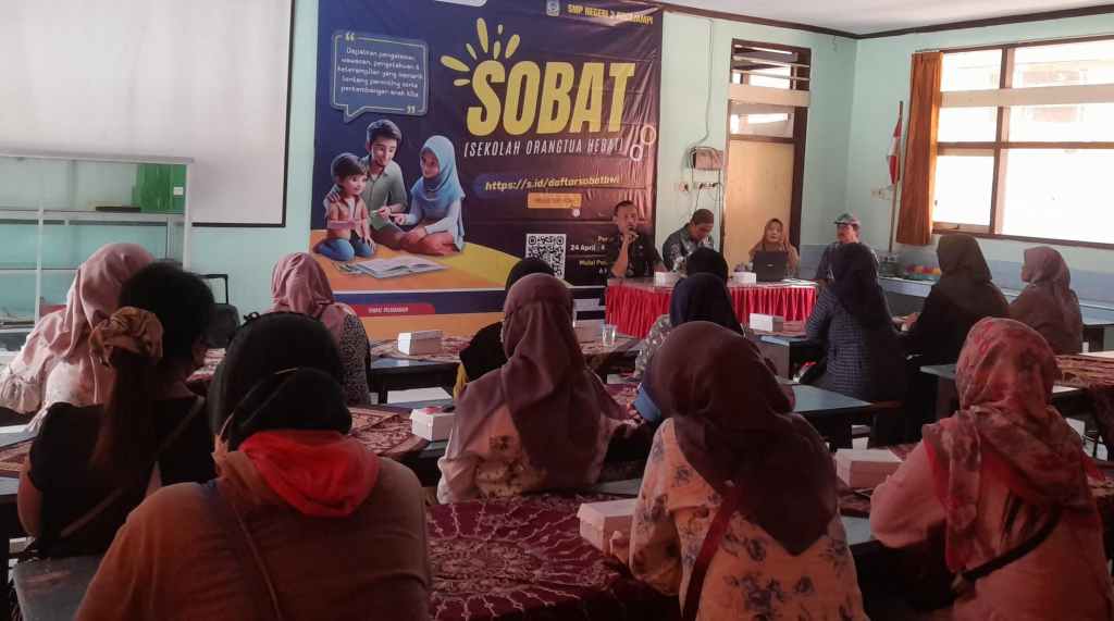 SMP Negeri 2 Rogojampi Bentuk Inovasi SOBAT (Sekolah Orang tua&nbsp;Hebat)