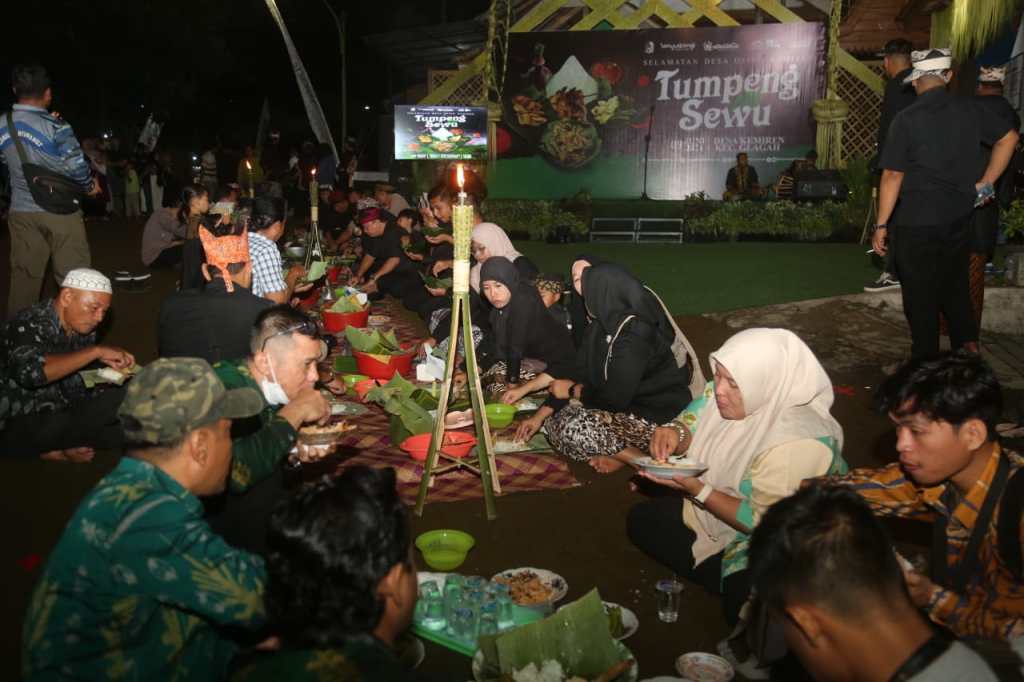 Tumpeng Sewu Kemiren