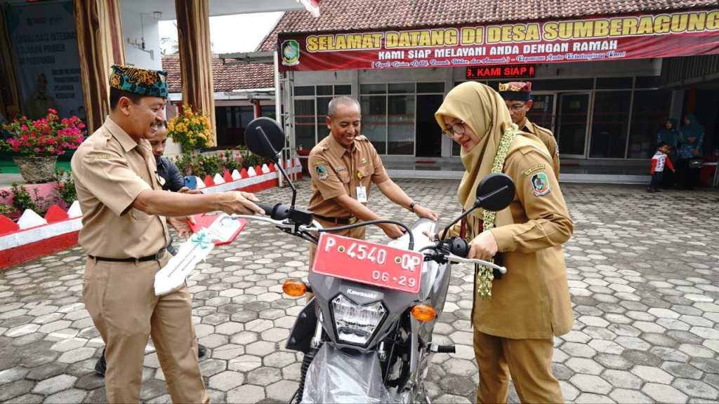 Perkuat Jemput Bola, Bupati Banyuwangi Tambah Kendaraan Kesehatan untuk Daerah Sulit&nbsp;Dijangkau