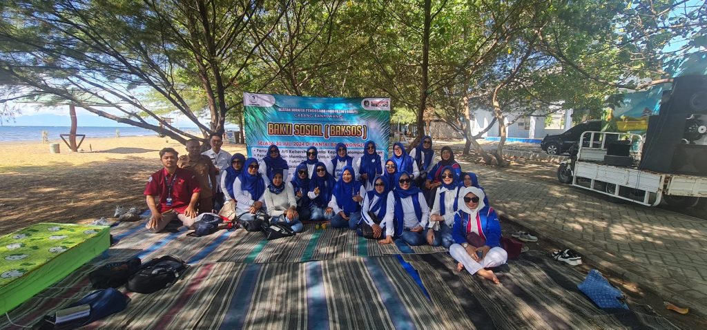 IWAPI Banyuwangi Gandeng Dinas Perikanan Gelar Baksos di&nbsp;Wongsorejo