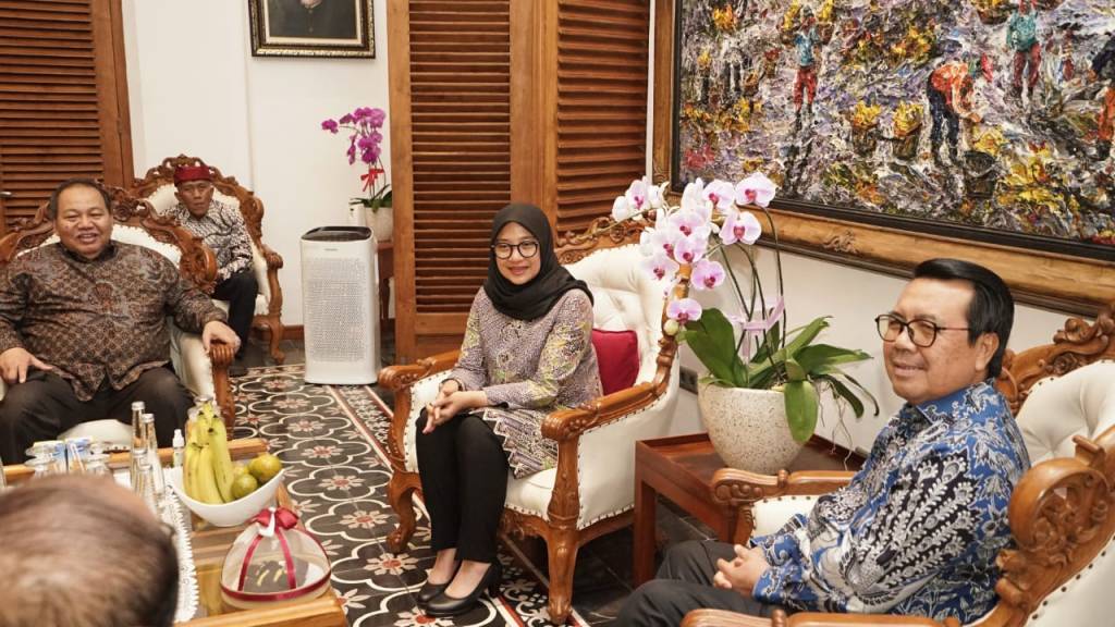 Pelayanan Terpadu Satu Pintu di Pengadilan Se-Indonesia Terinspirasi dari&nbsp;Banyuwangi